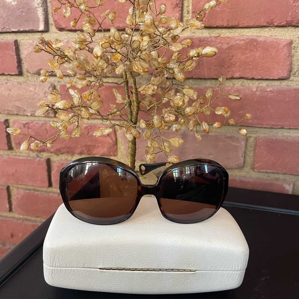 🔥BETSEY 🔥JOHNSON🔥 sun 🔥glasses 🔥